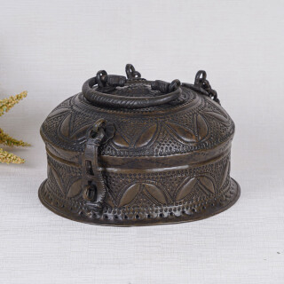 61071Indian-Vintage-Brass-Jewelry-Box-in-Brown-Finish-JB-161-1