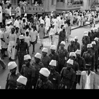 indian-independence-day-celebration-parade-old-vintage-1900s-photo-A57JDB