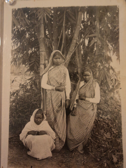 vintage-indian-women-2.jpg