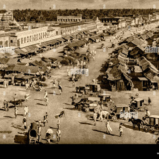 vintage-photos-of-main-road-puri-orissa-india-asia-1900s-JGCW8T